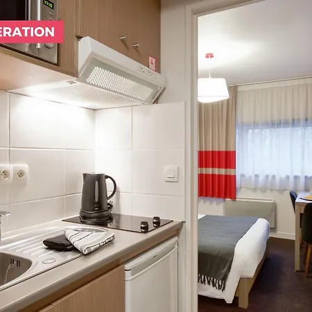 Appart'city Confort - Euralille 3* リール